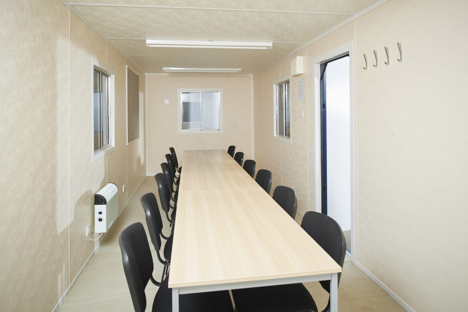 Hire Portable Office & Meeting Room 24ft (24)