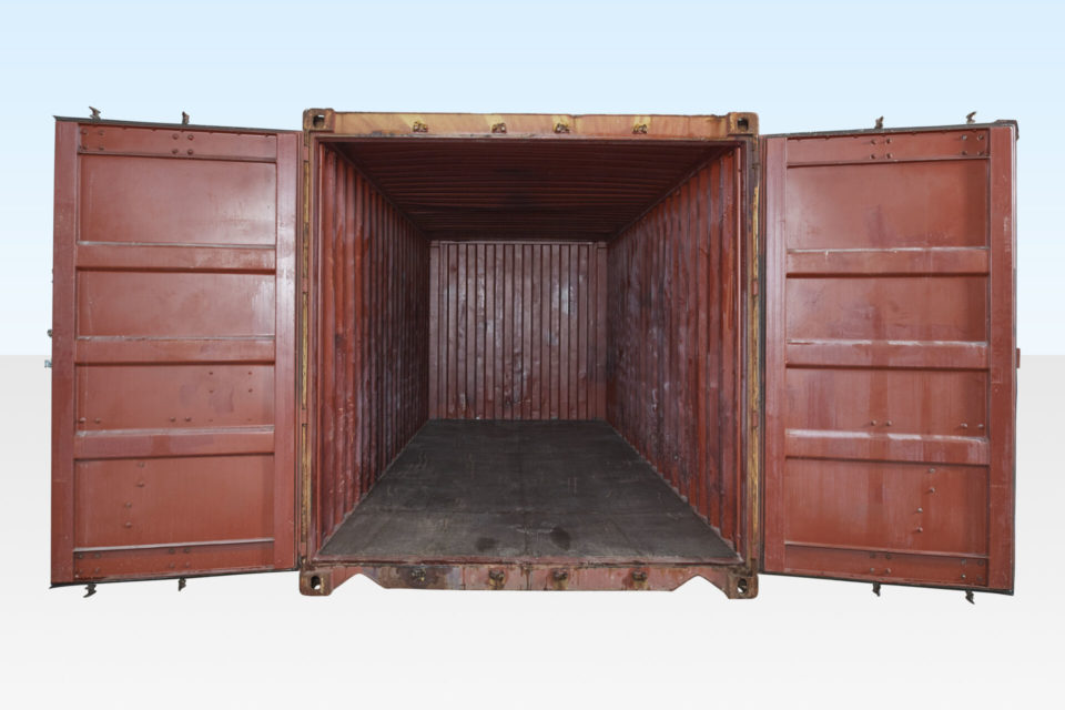 20ft container for hire. Doors open.