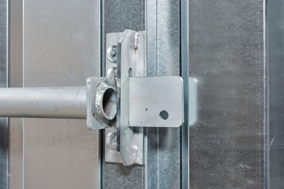 Flat Pack Security Locking Bar Detail